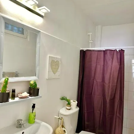 Des Appartements A La Marsa Plage Pieds Dans L'Eau Dar Salah Bey Exterior photo