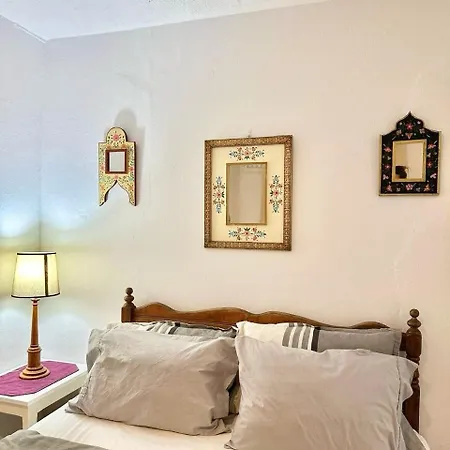 Des Appartements A La Marsa Plage Pieds Dans L'Eau Dar Salah Bey Exterior photo
