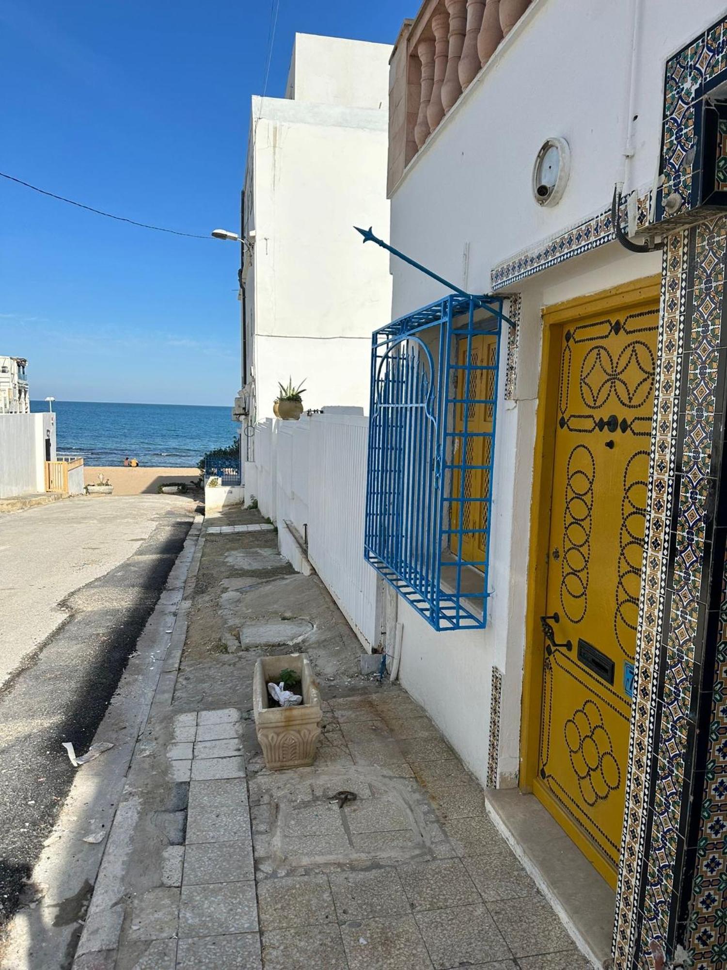 Apartmán Des A La Marsa Pieds Dans L'eau *